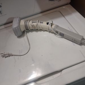 Panasonic Reach Easy Extended Massager wand it's electric